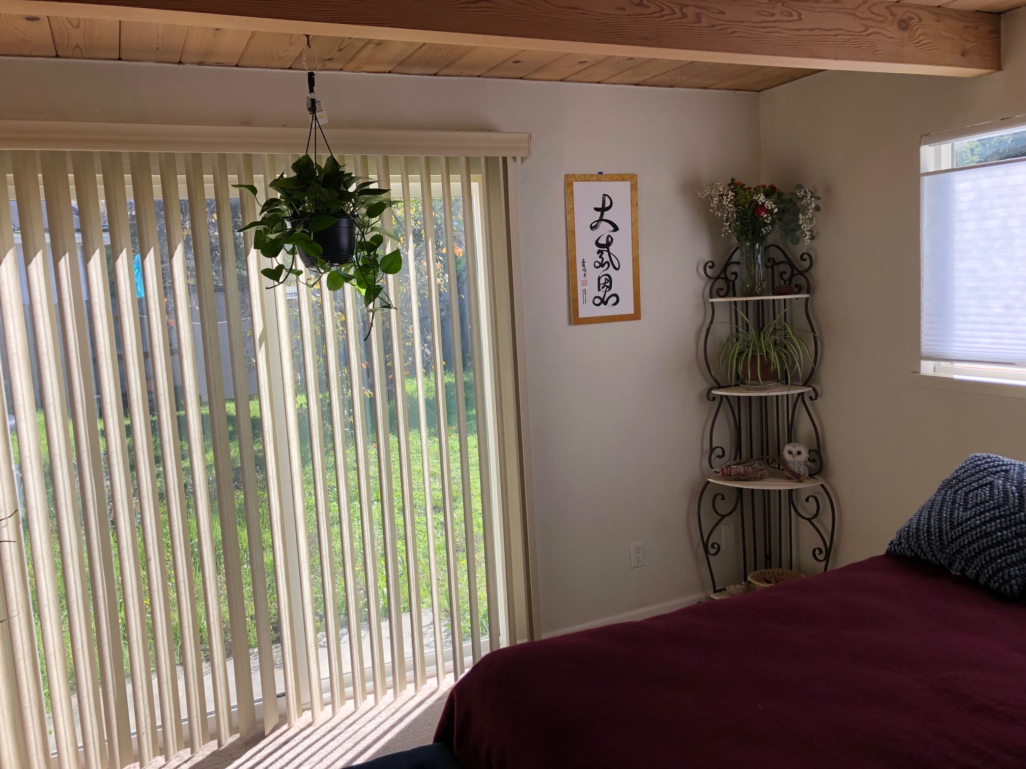 2324 Doidge Avenue – photo 4