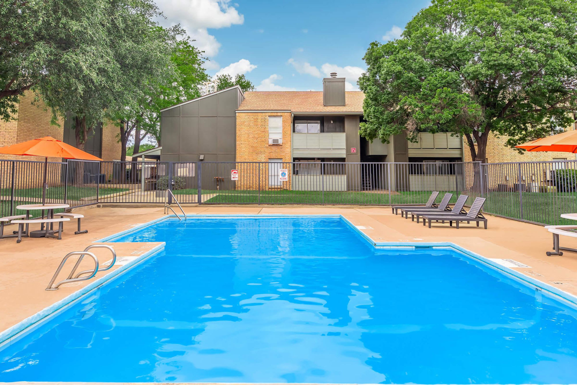 Parkside Apartments – photo 4