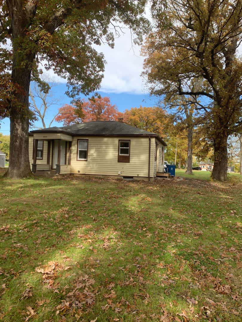 2 Bedroom House – photo 2