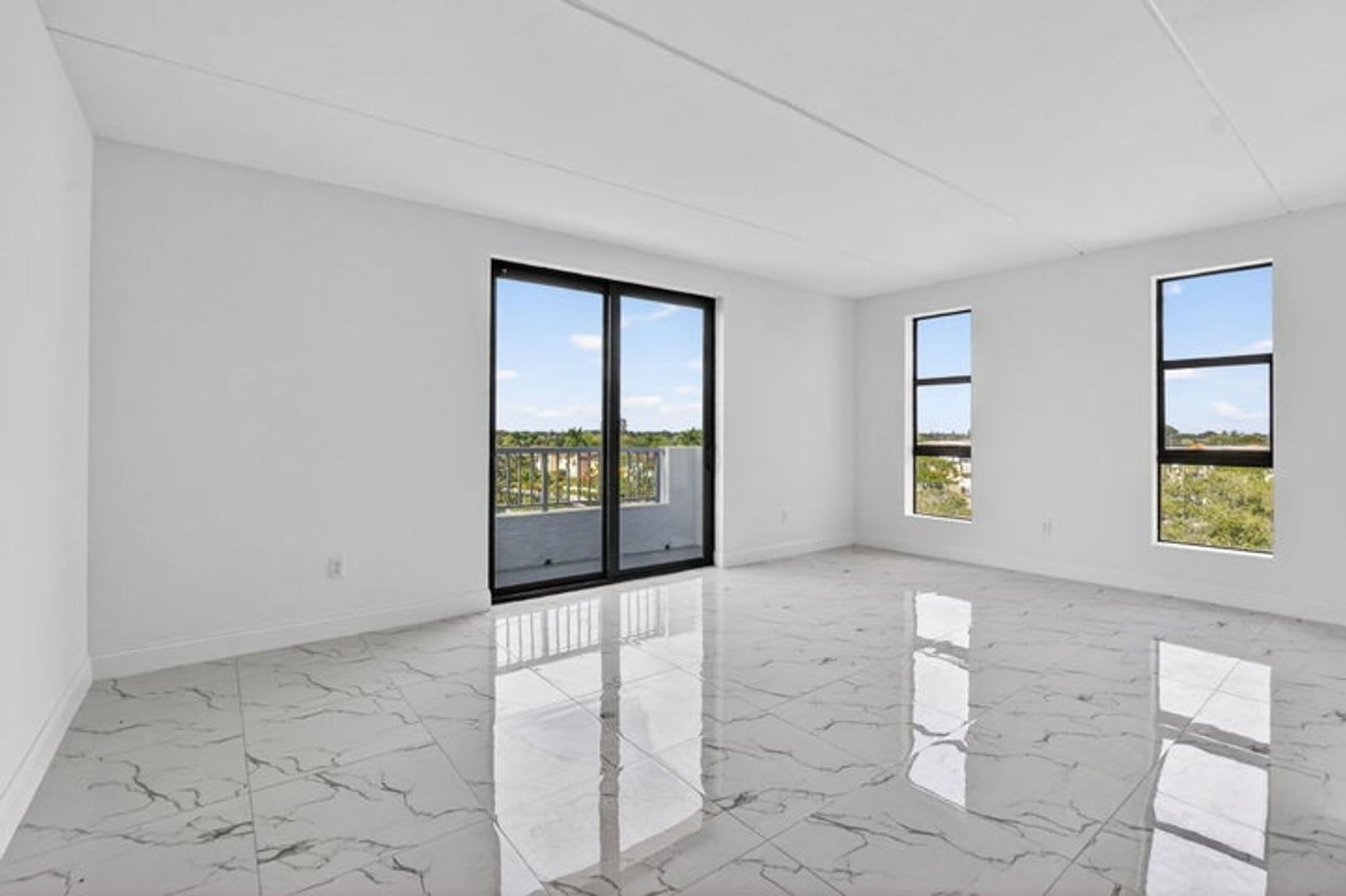 350 W Hidden Valley Boulevard 104, Boca Raton, FL 33487 – photo 2