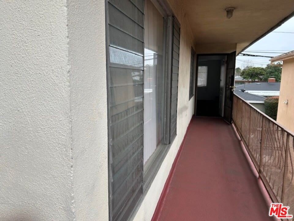 10702 Crenshaw Blvd – photo 3