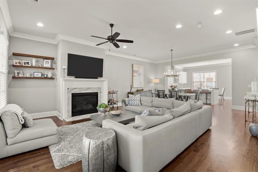 160 Clover Court – photo 5