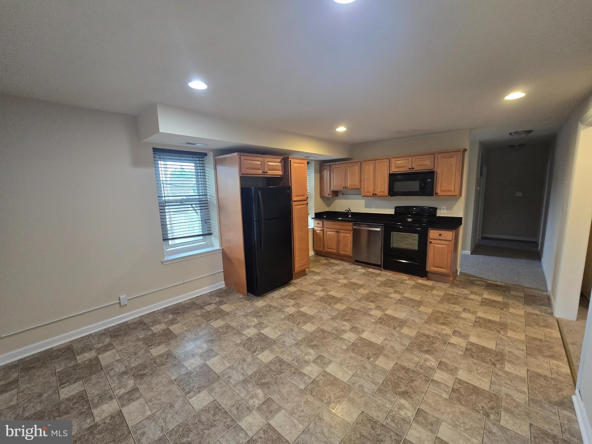 4894 OLD EASTON Road – photo 3