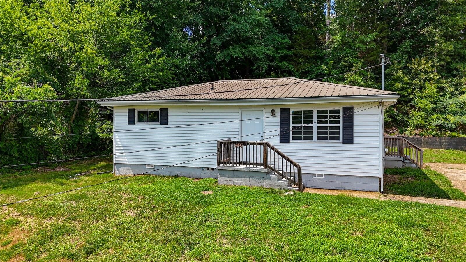 338 Mcafee Road – photo 1