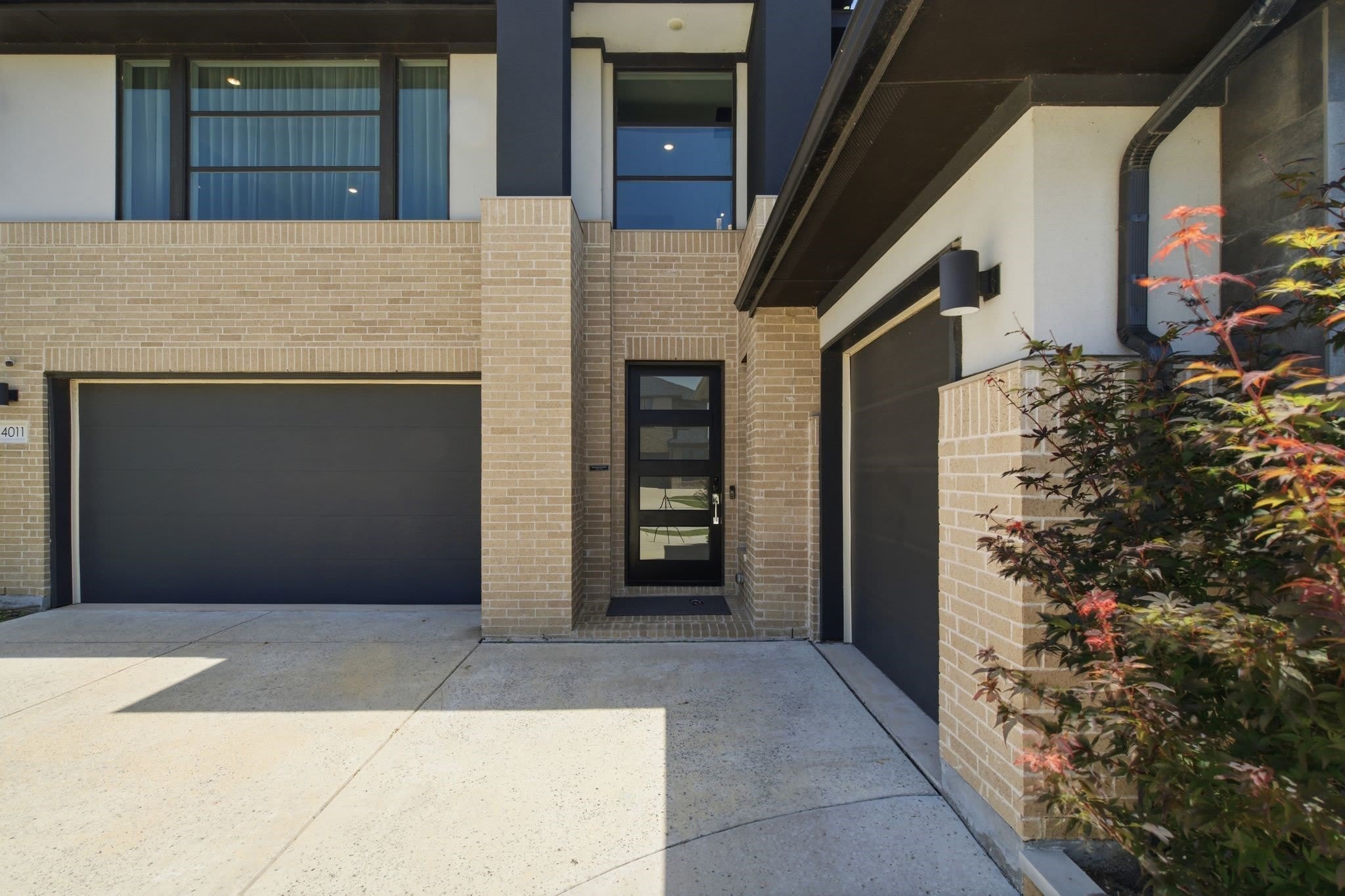 4011 Woodbine Lane – photo 3