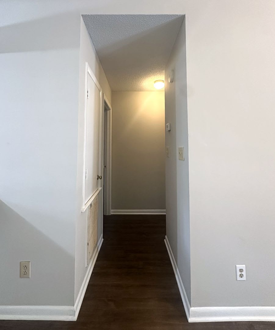 721 Varsity Drive – photo 5