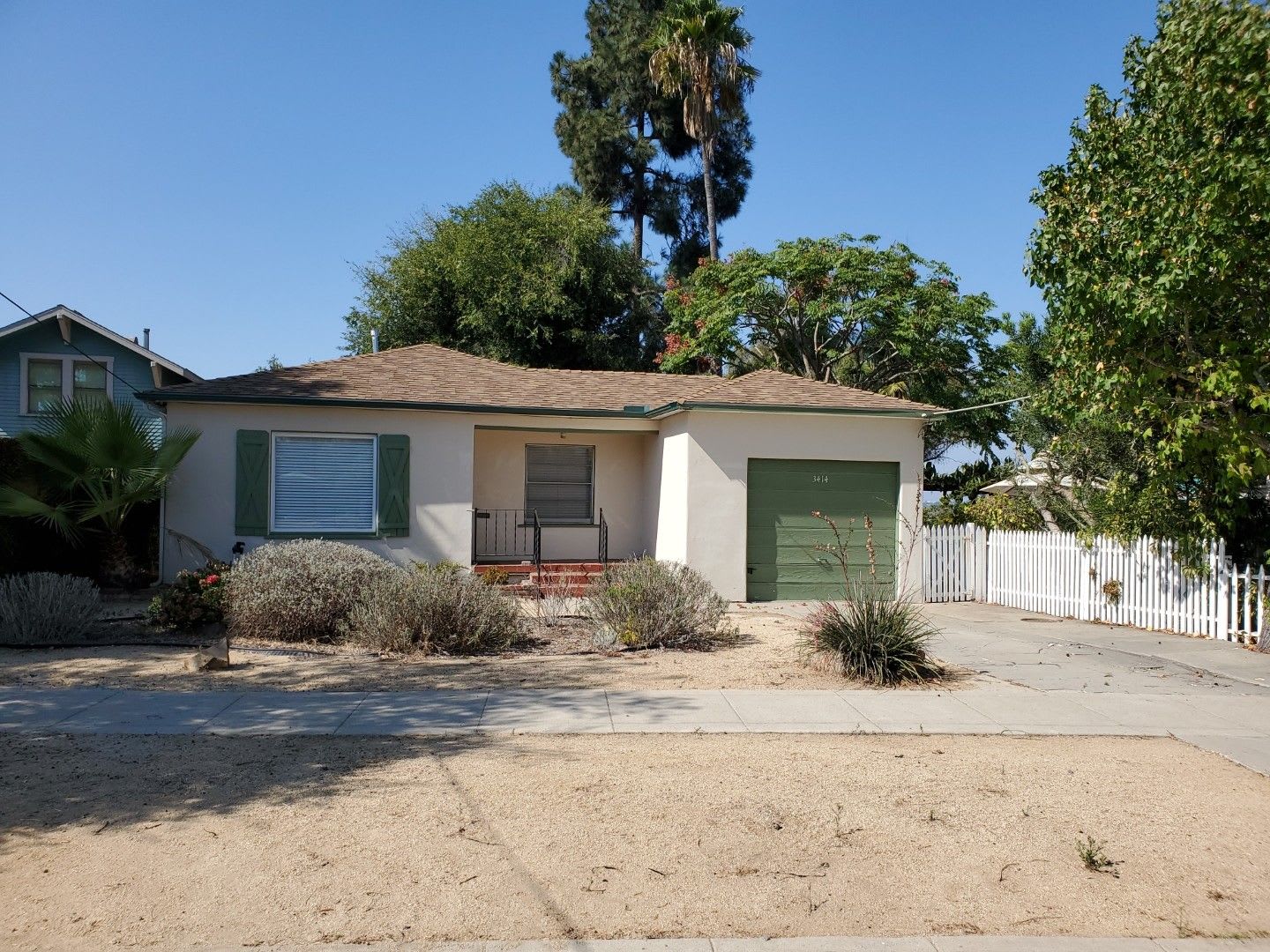 Room for rent with a charming Normal Heights house with garage and large yard. – photo 1