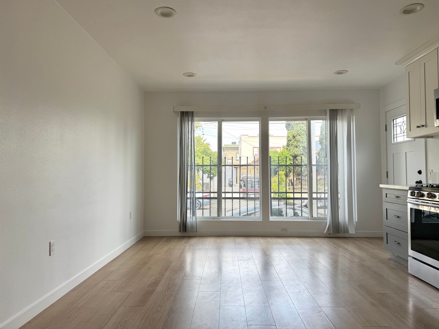 Renovated 3bed2bath Apartment Near USC – photo 4