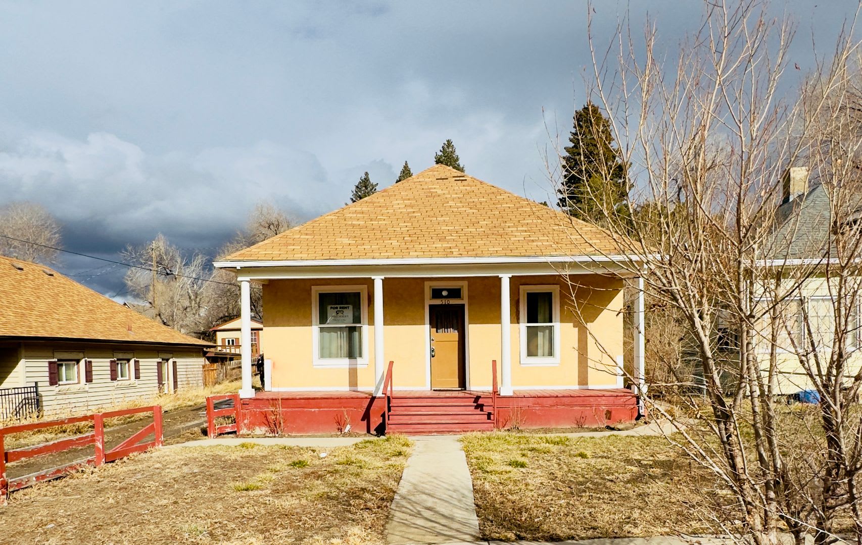 2 bed 1 bath home – photo 1