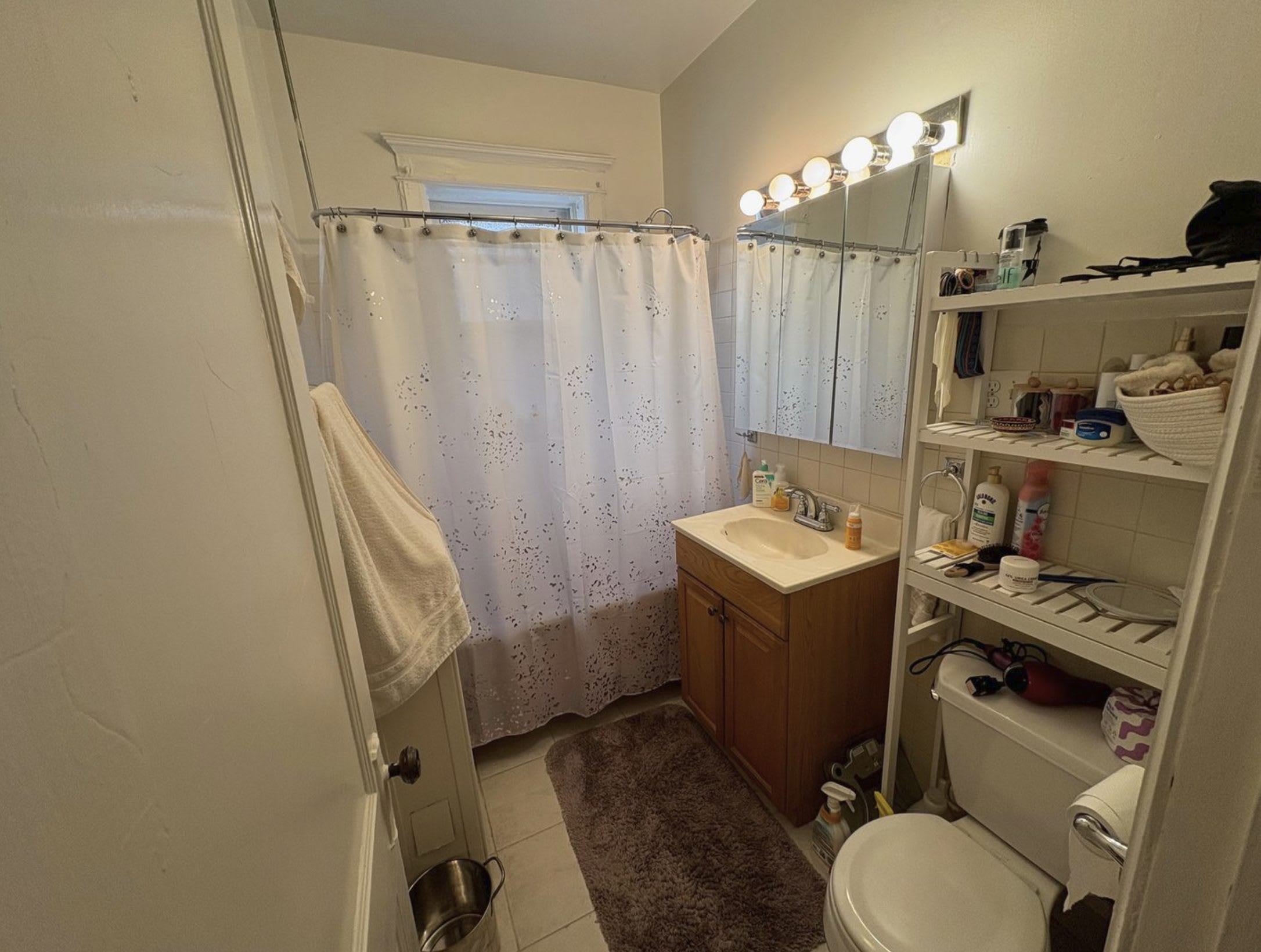3615 N Pine Grove Ave – photo 5