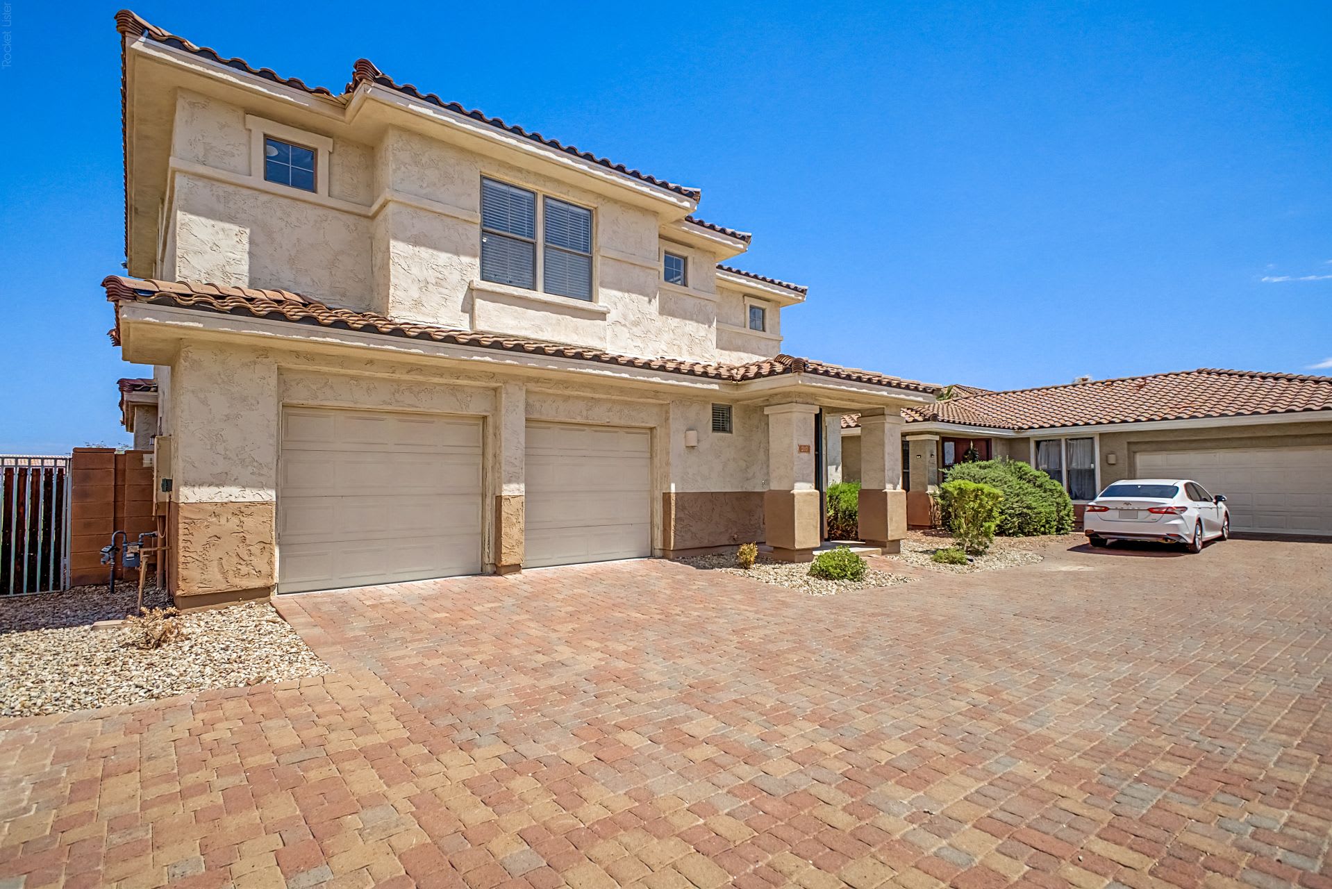 2237 North 135th Drive – photo 3