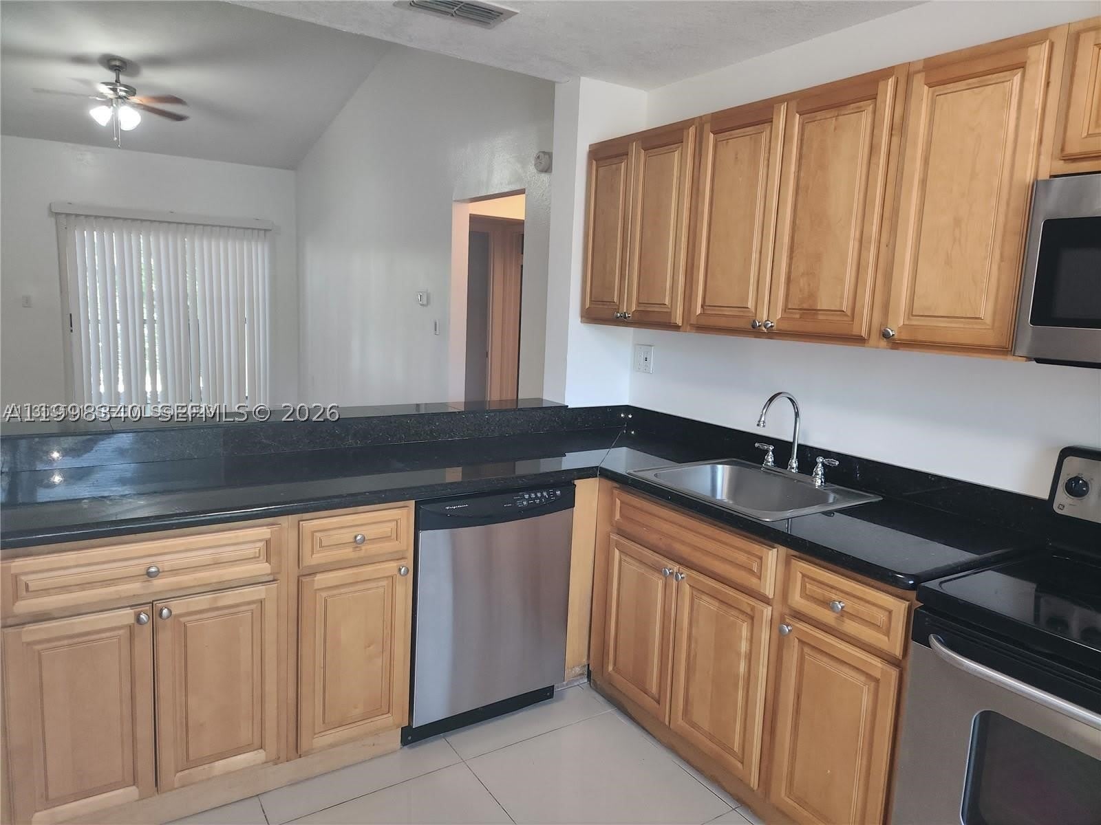 8059 Sw 21 Ct – photo 3