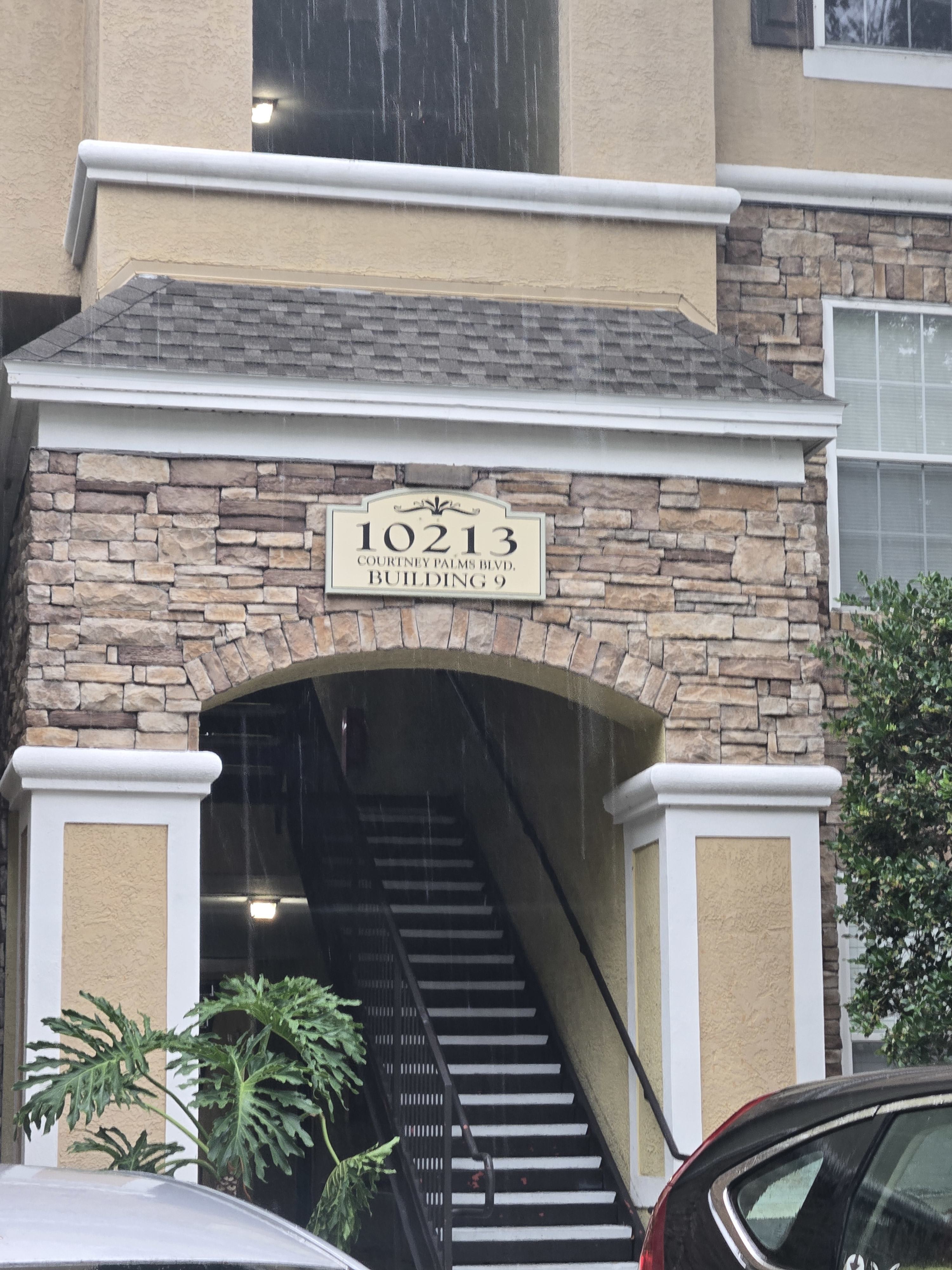 10213 Courtney Palms Boulevard 103 – photo 1