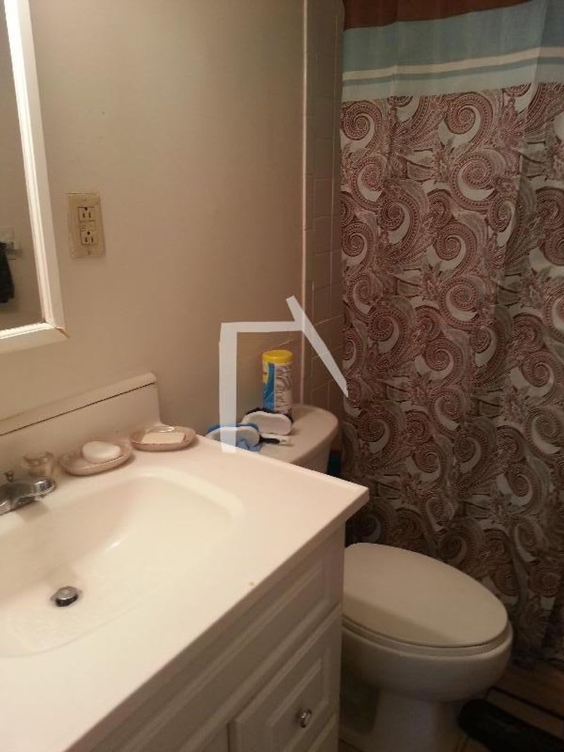 2 bed in Allston – photo 4