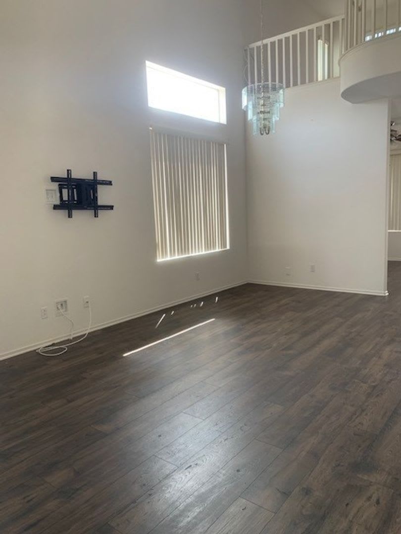 3bd/2.5 ba Plus Loft 2 Story home in Gated Community of Ivey Ridge Community Pool AC Solar Panels – photo 3