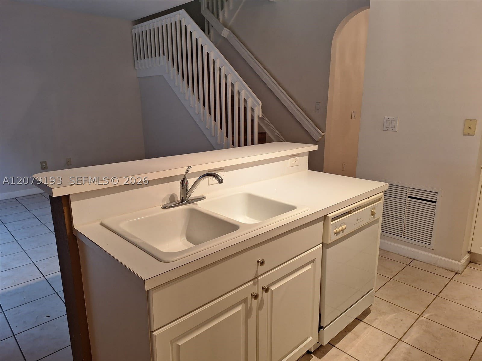 5770 NW 113th Pl – photo 5