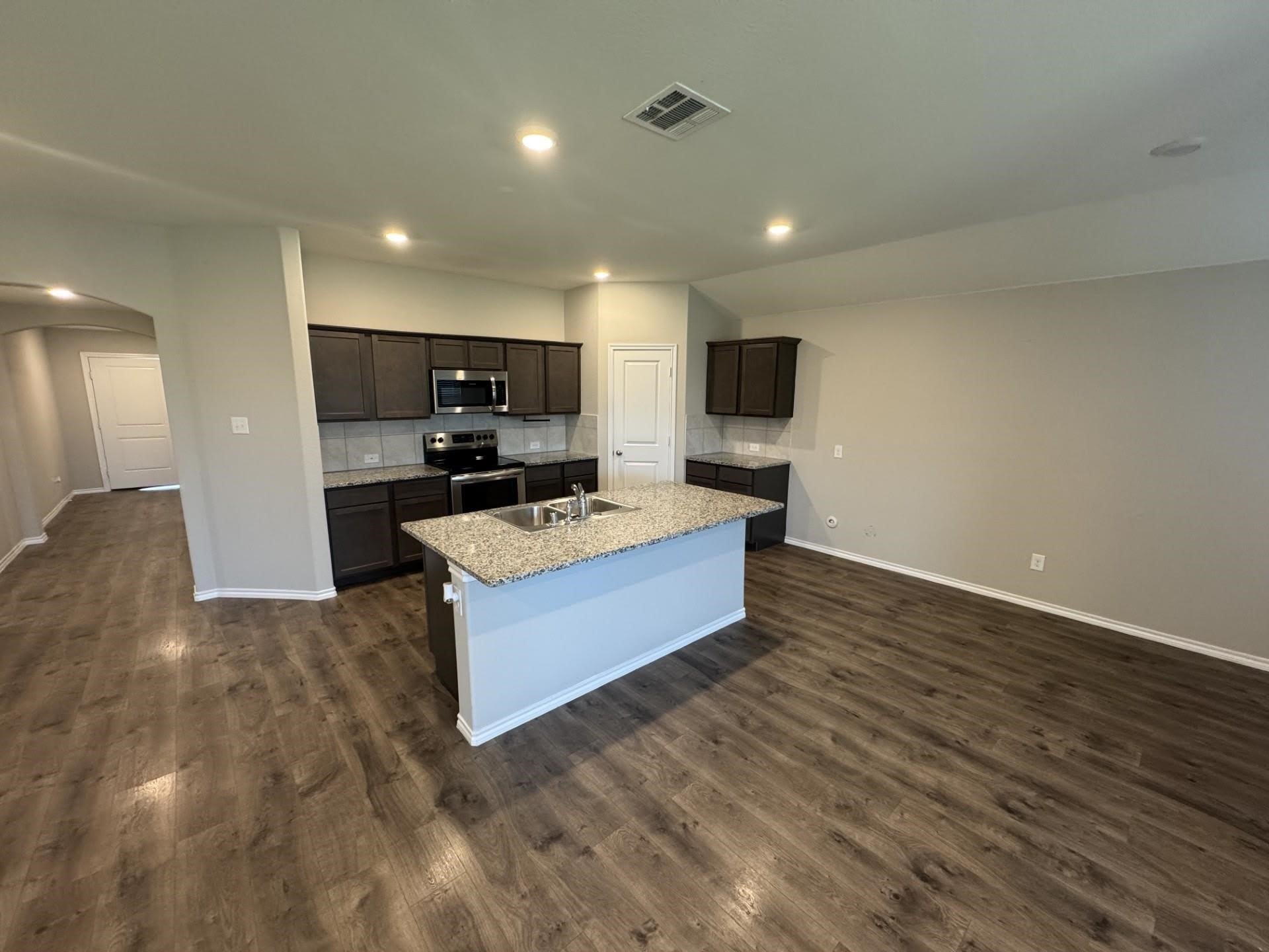 929 Alton Drive – photo 5