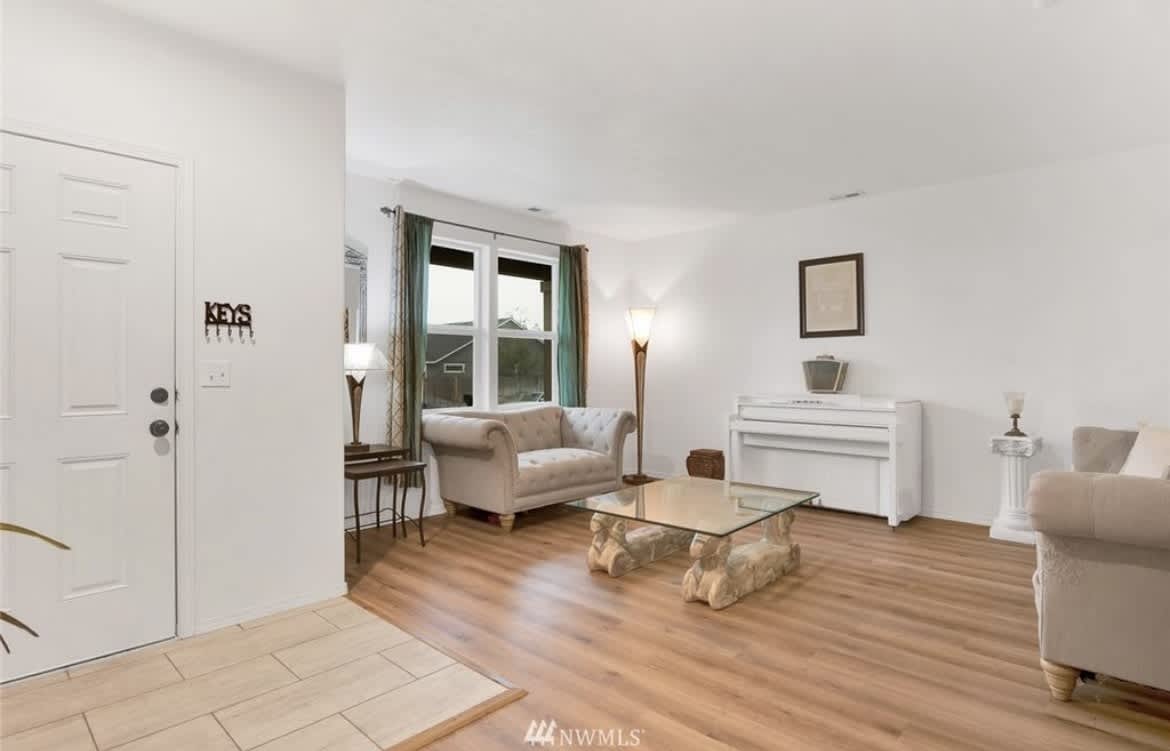 709 South Taft Street – photo 3