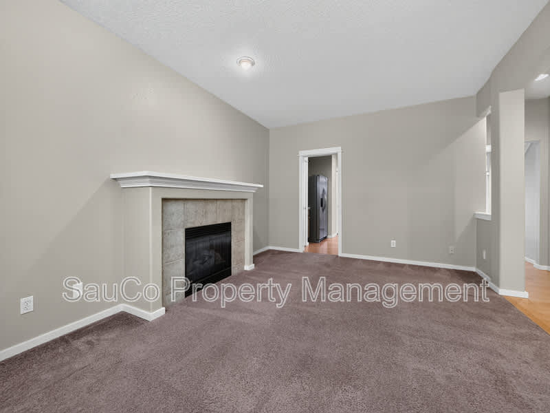 7119 NE Stonewater St – photo 5