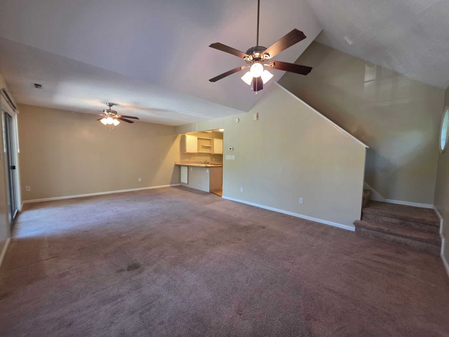Island Living Just Steps From The Beach Charming 3Br Retreat In Emerald Isle – photo 2
