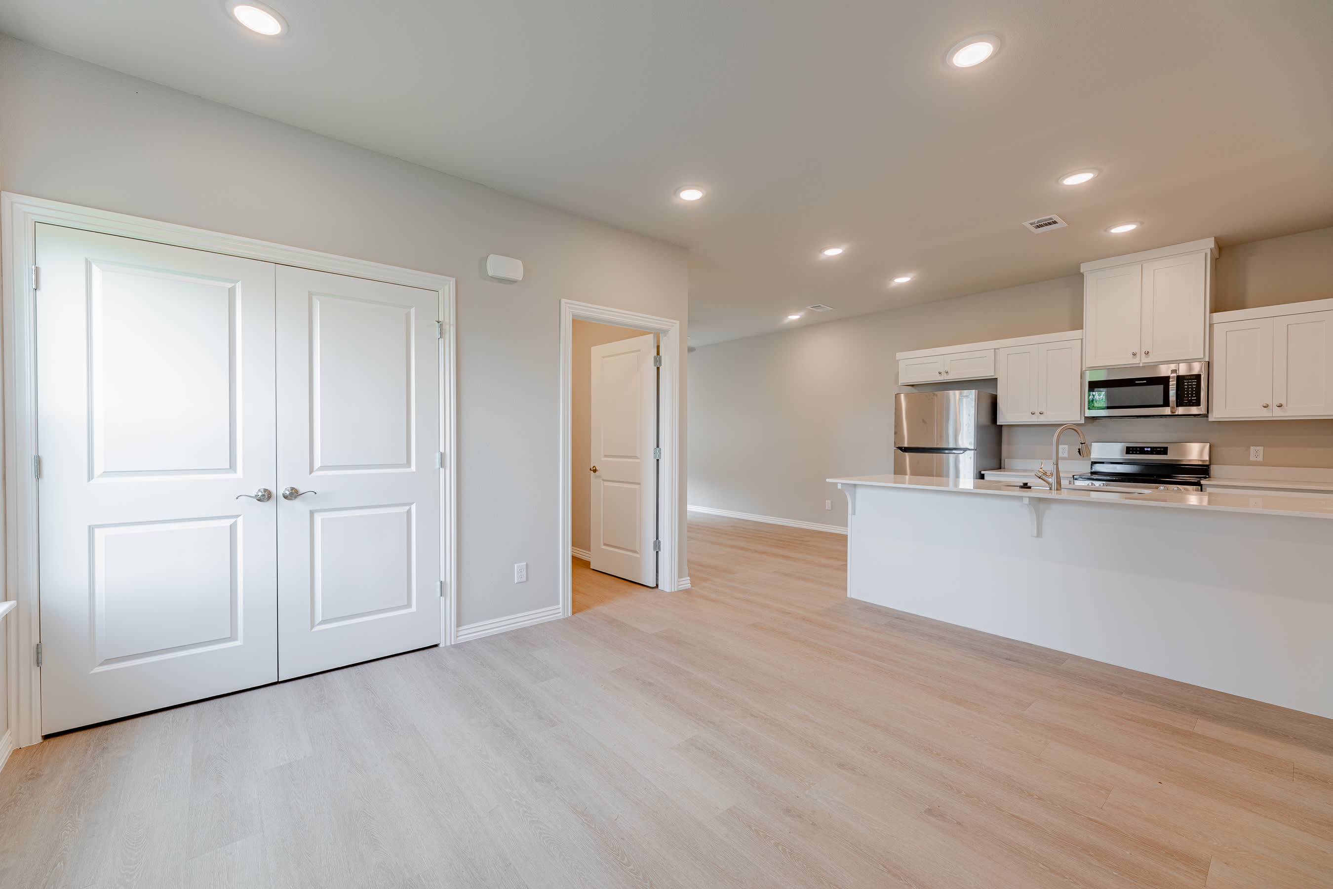 1402 SW Poigai Way – photo 5