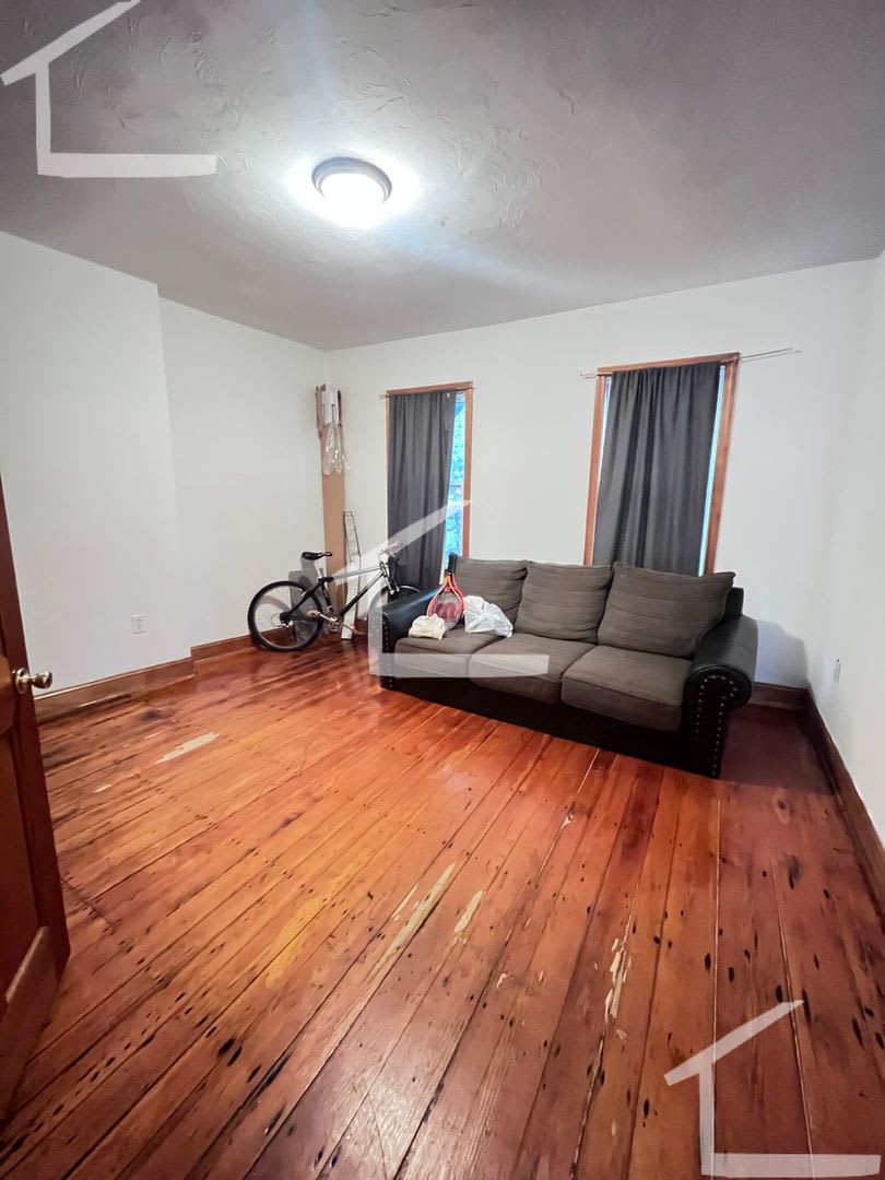 Great 6 bedroom 3 mins from Northeastern – photo 4