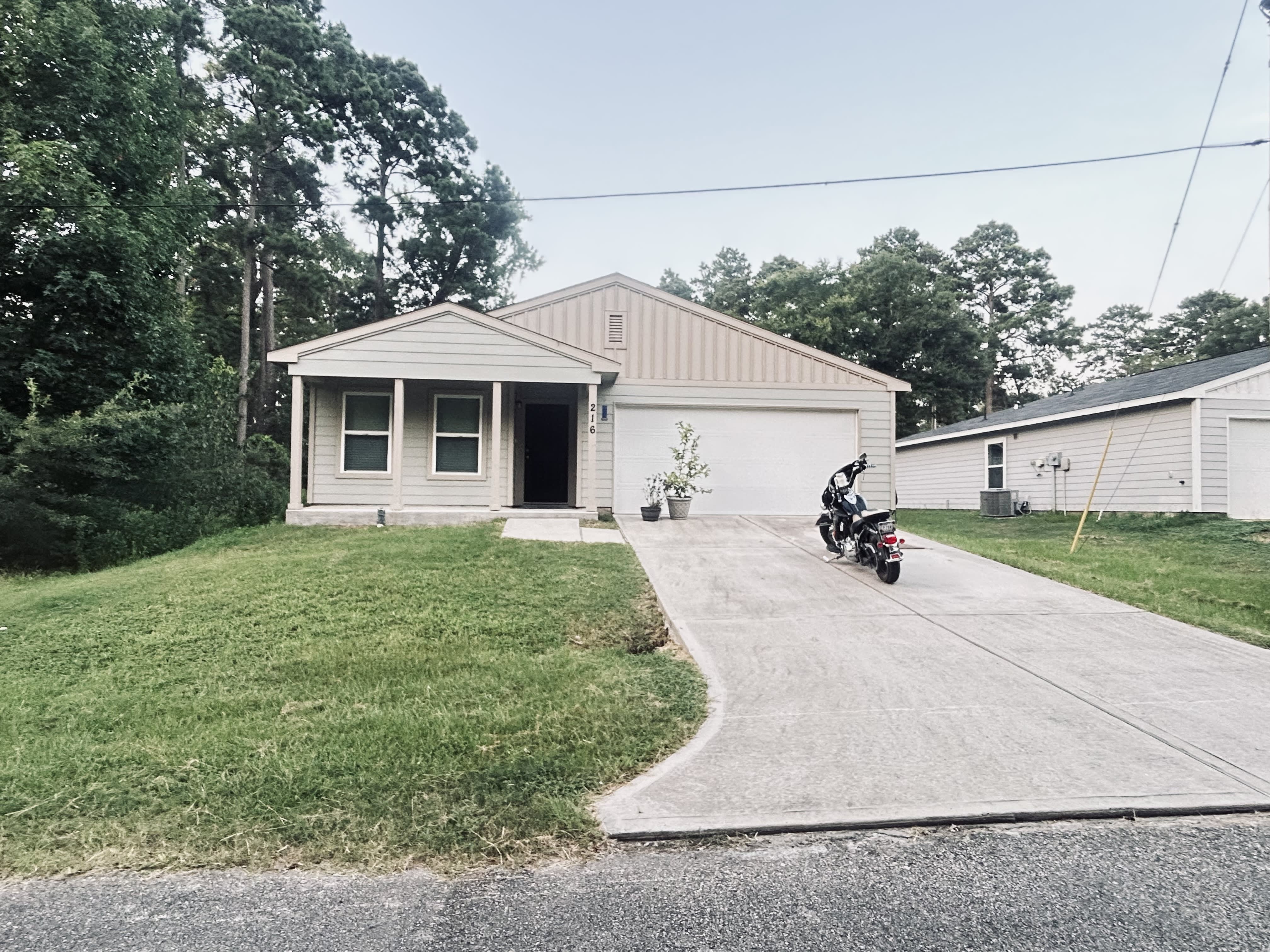 216 Apple Tree – photo 2