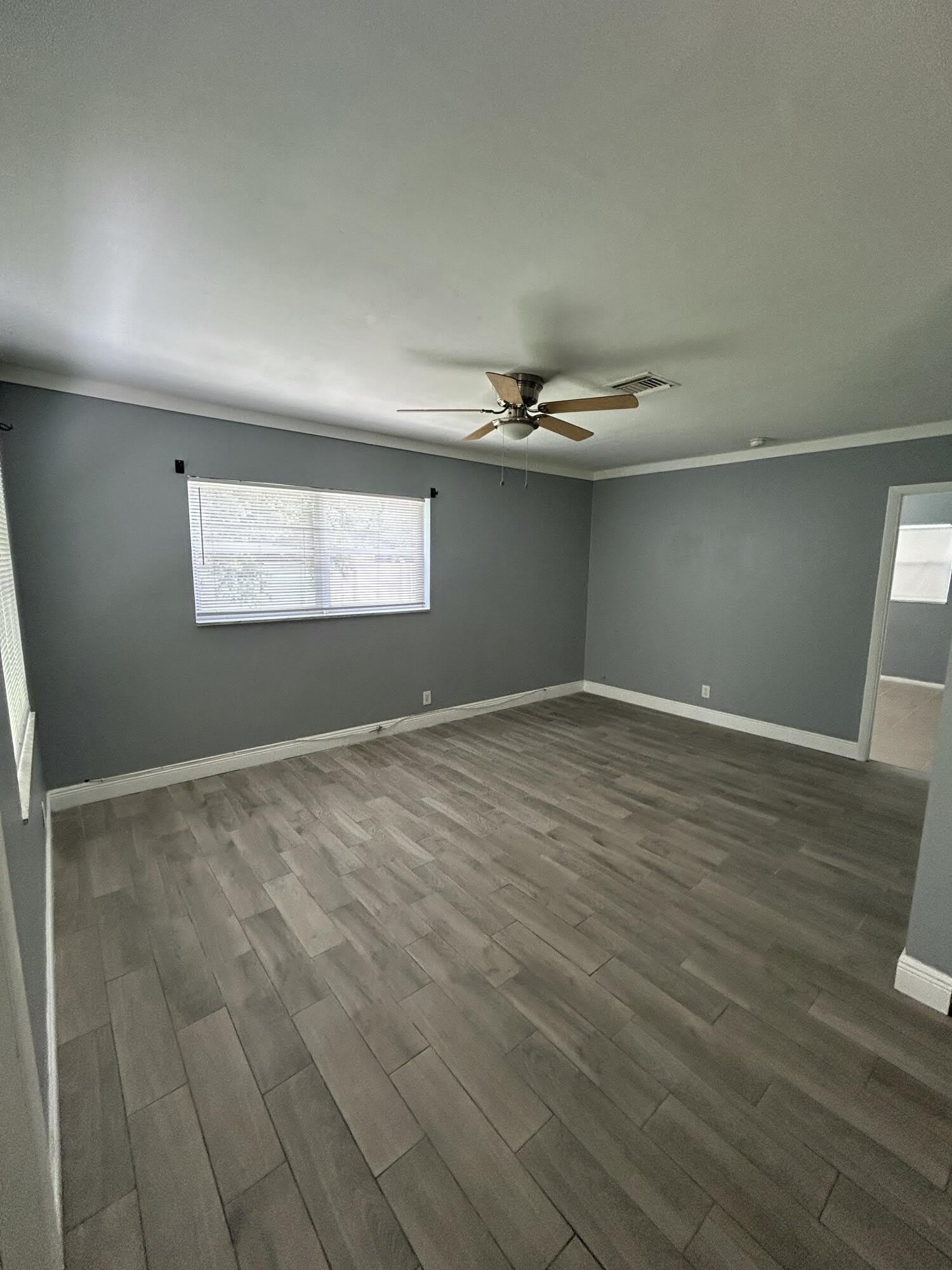 1435 Sw 24Th Court – photo 4