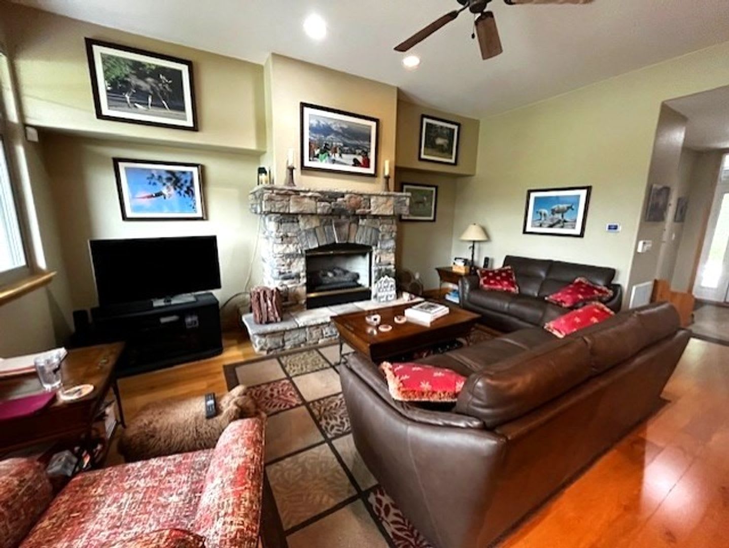 Winter Seasonal Rental- 174 Robin Drive – photo 2