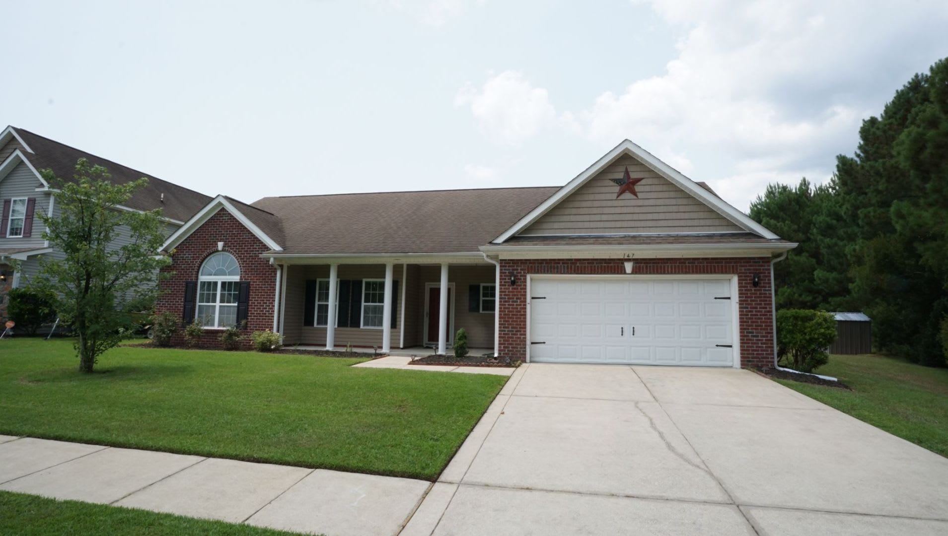 147 Moonstone Court – photo 2