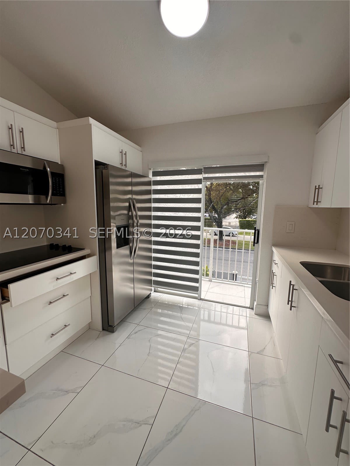7999 SW 152nd Ave – photo 5