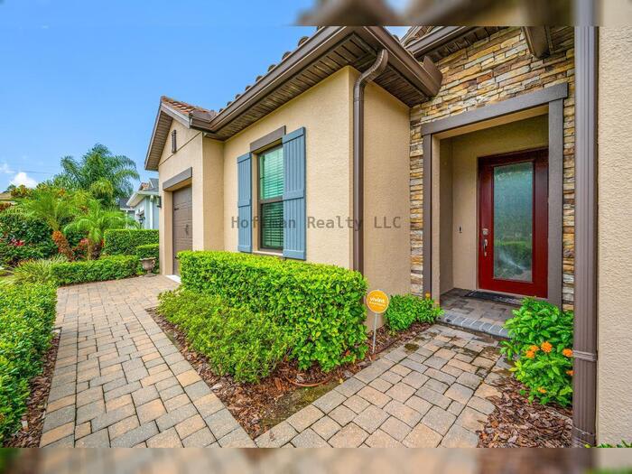 18308 Leafmore Street – photo 4