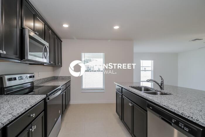 1374 Brenway Drive – photo 4