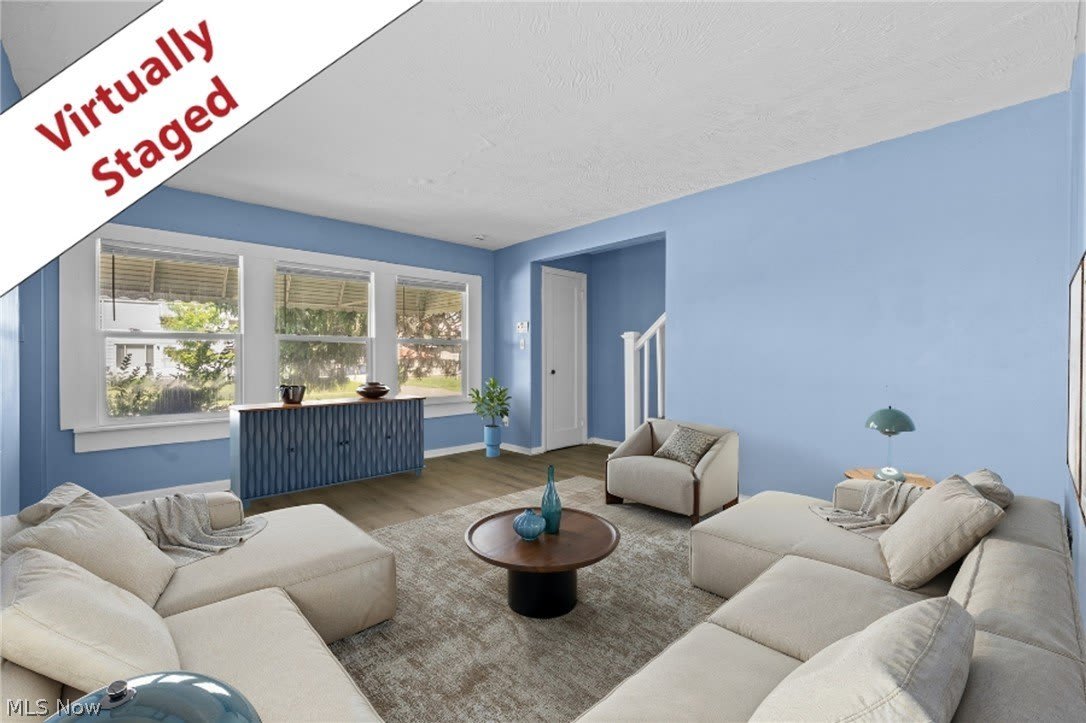 1469 E 250th Street – photo 4