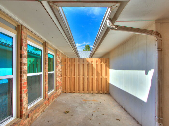 1915 North Moulton Court – photo 5