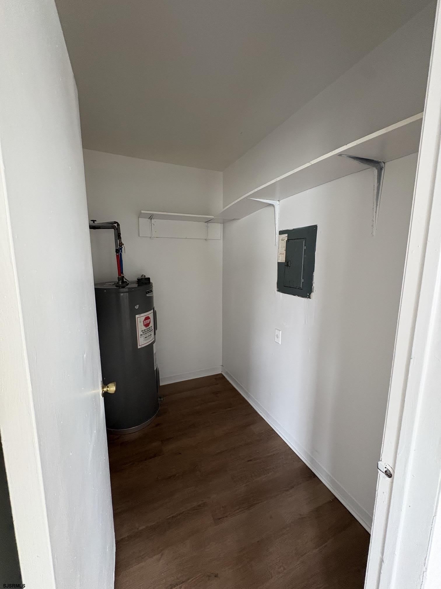 700 Franklin Blvd – photo 5