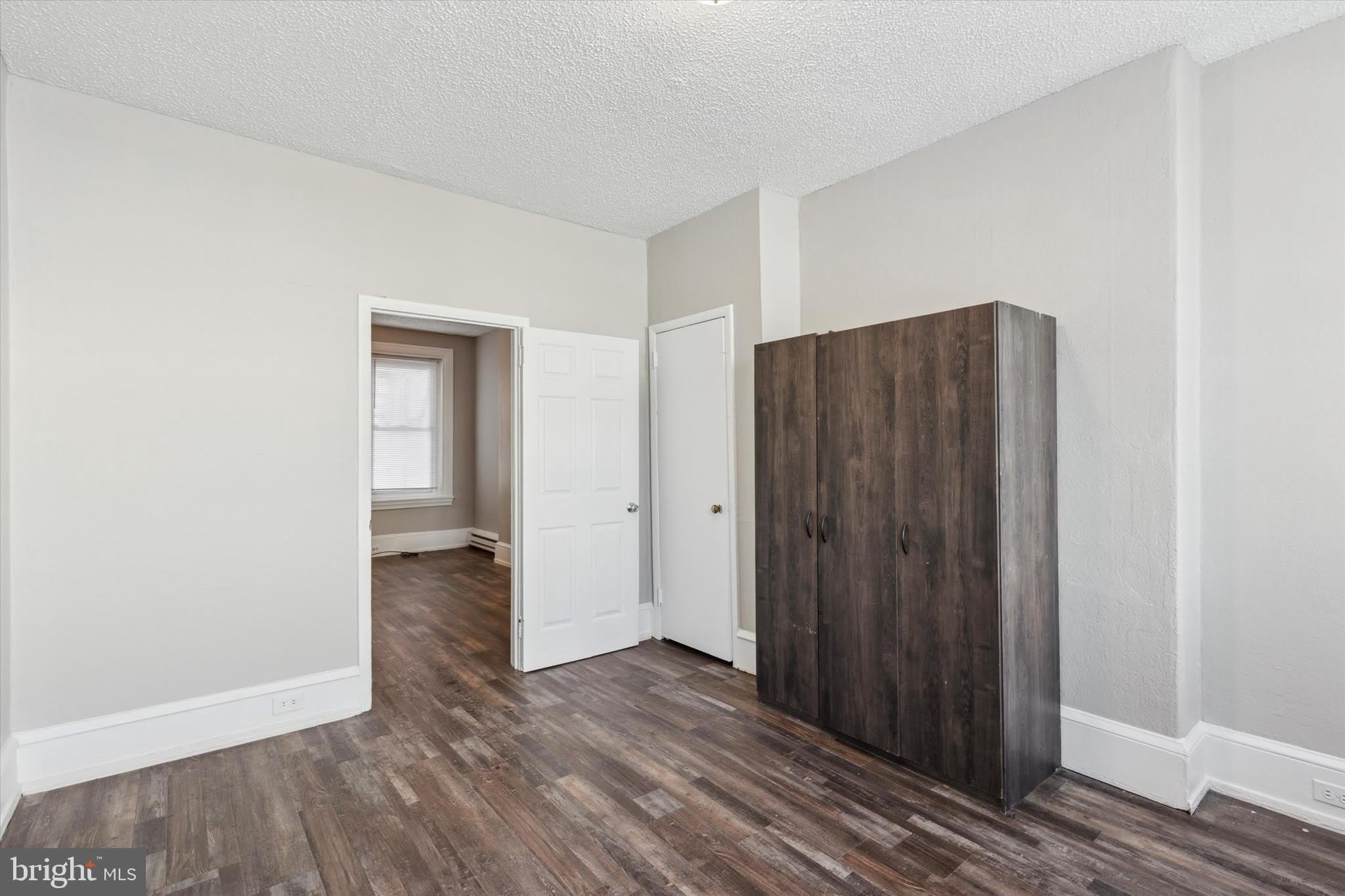 326 E AIRY Street – photo 4