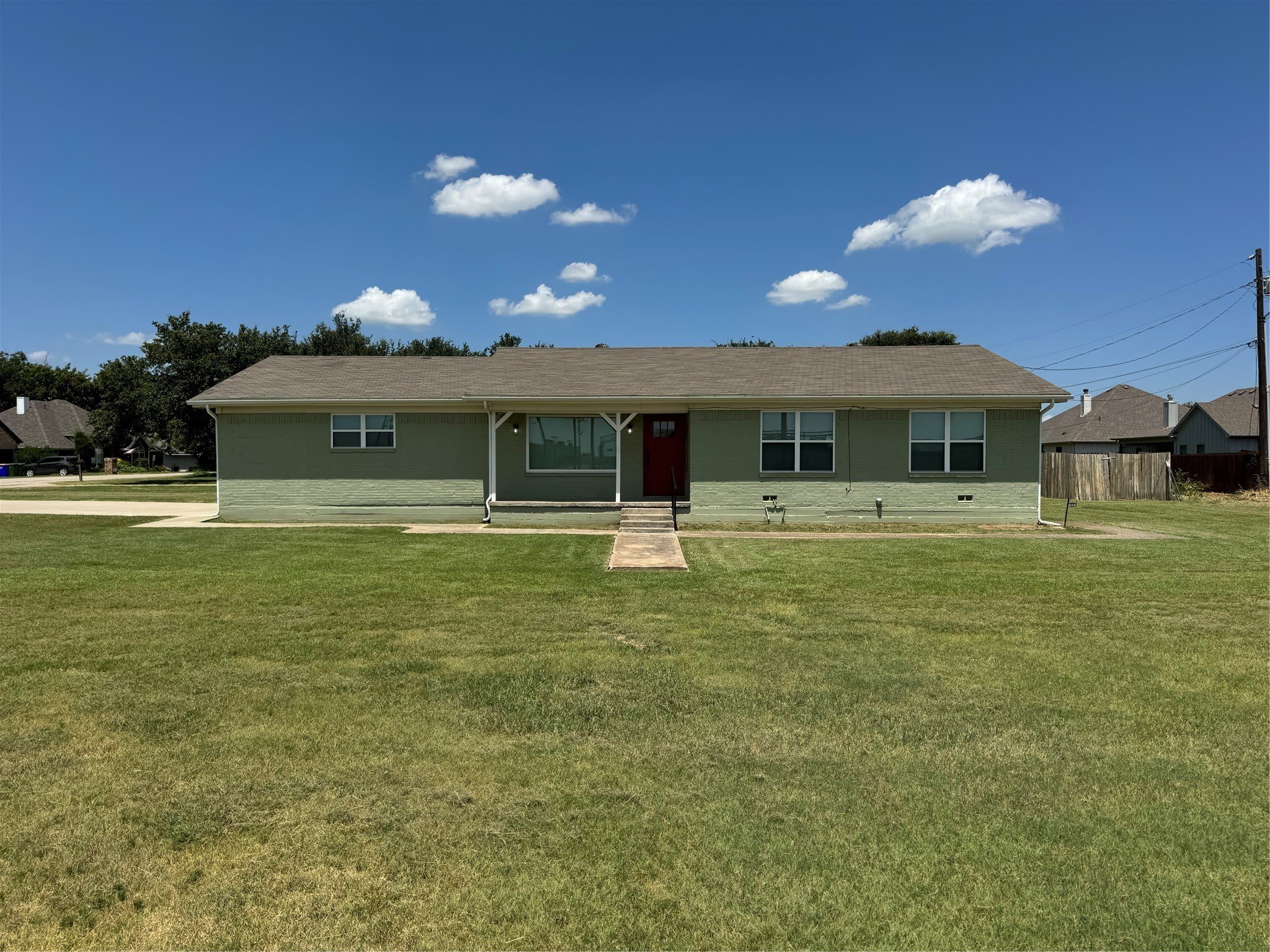 321 E Lake Street – photo 2