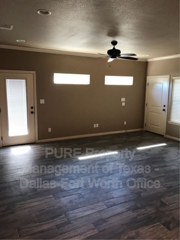 3011 Enchanted Road – photo 4