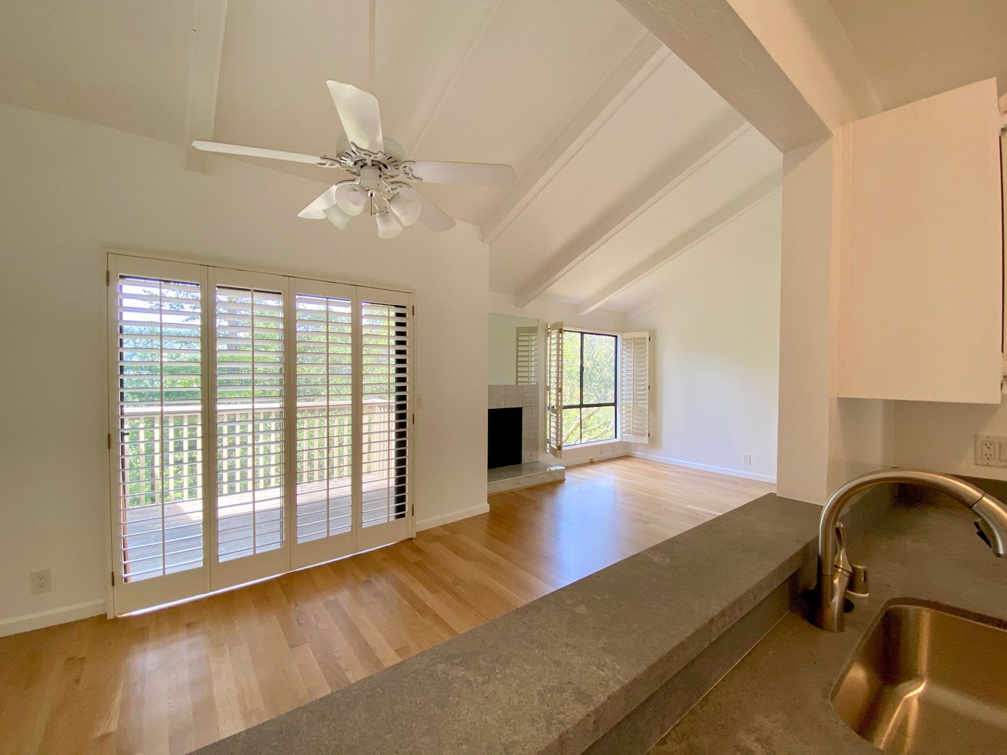 2 Bedroom, 1.5 Bath Townhome – photo 4