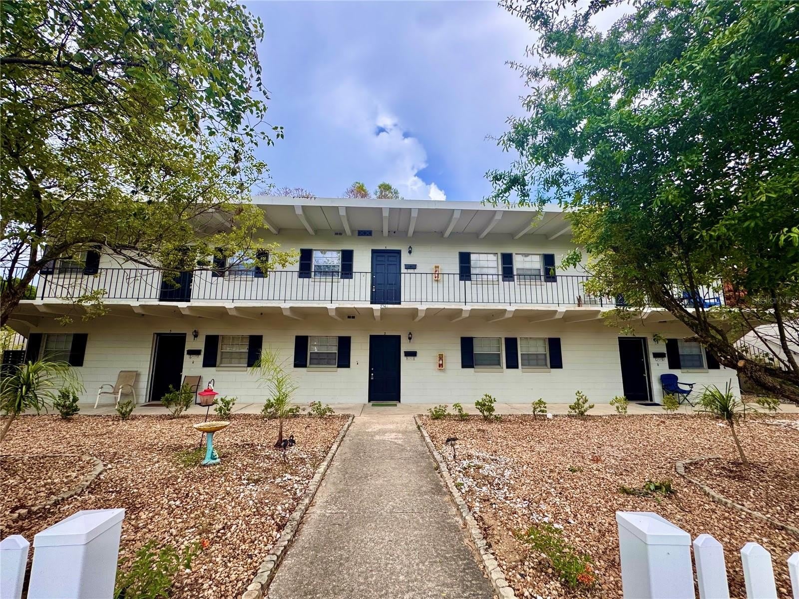 791 LAKE Avenue – photo 1