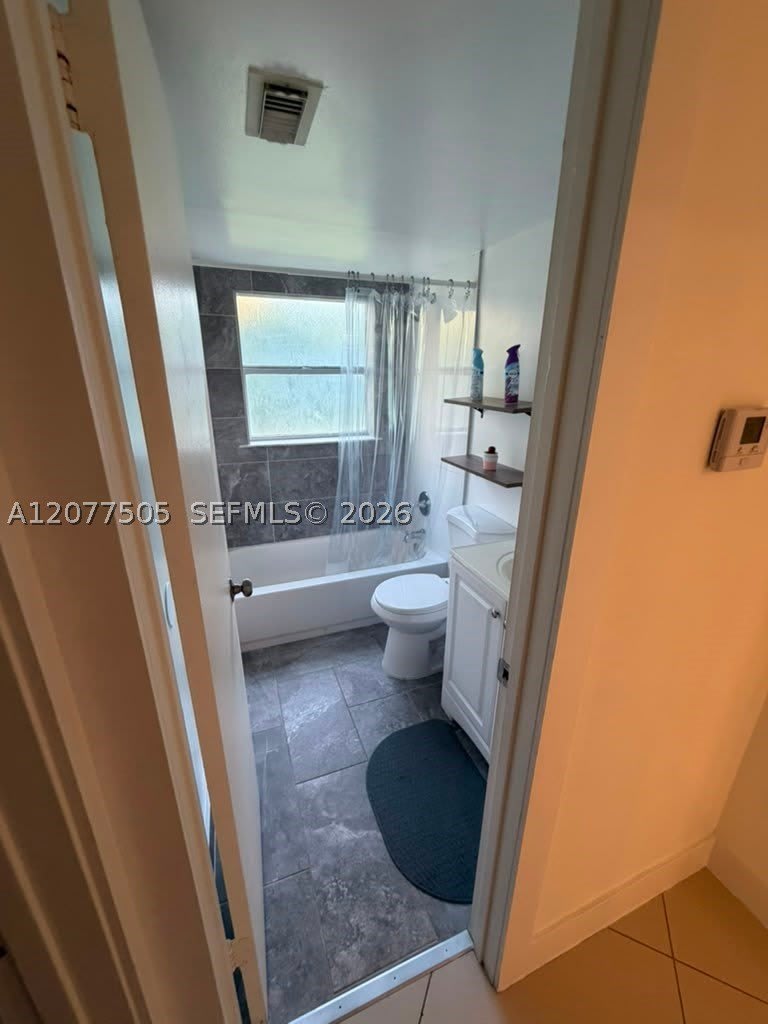 10230 Twin Lakes Dr – photo 5