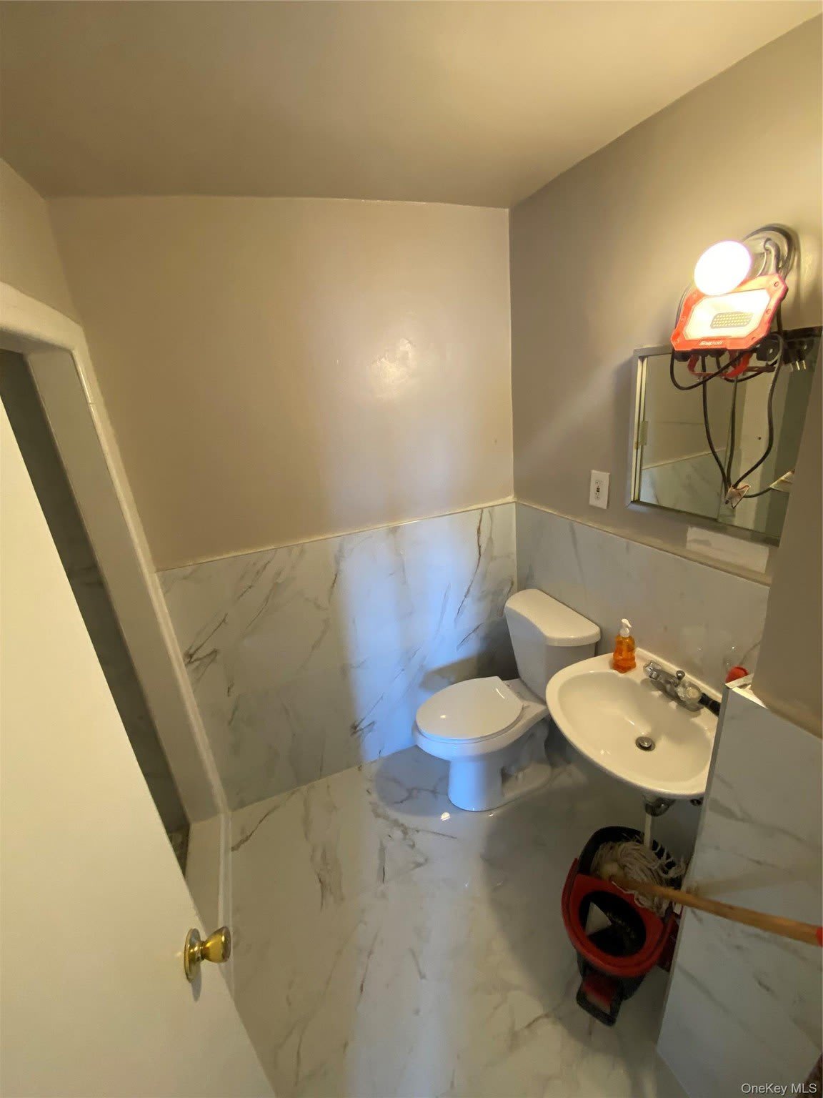 222 N Broadway – photo 4