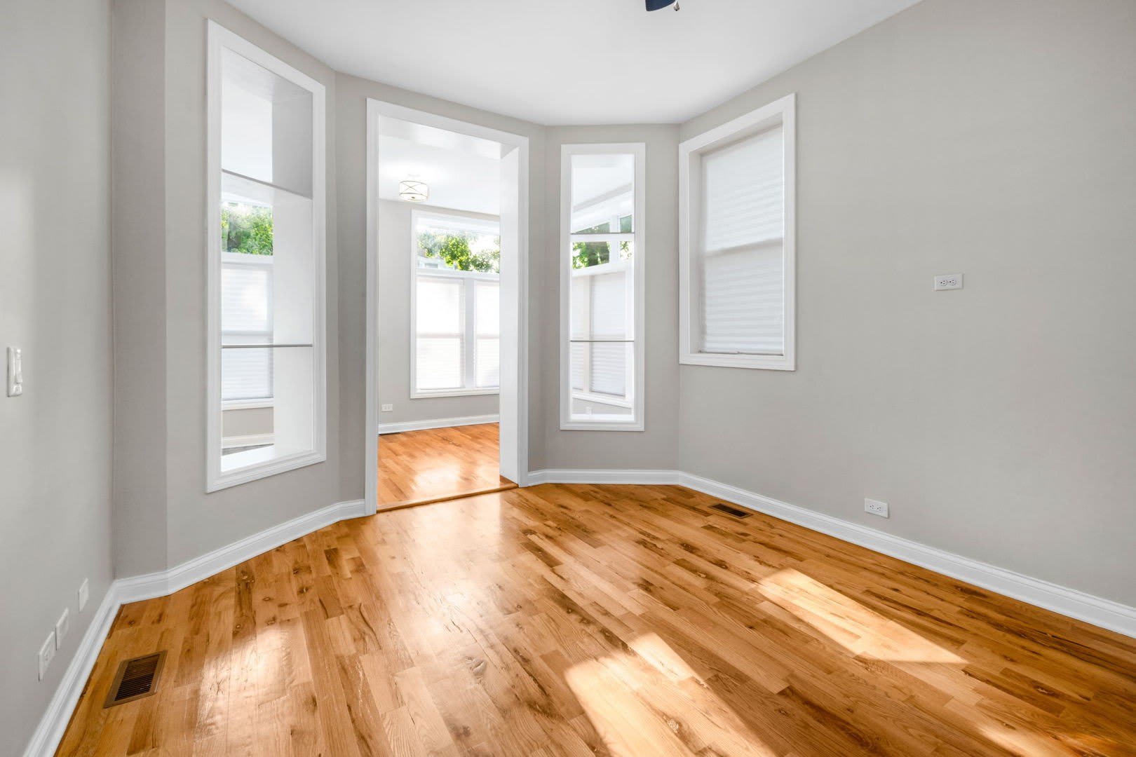 6609 S Drexel Avenue – photo 5