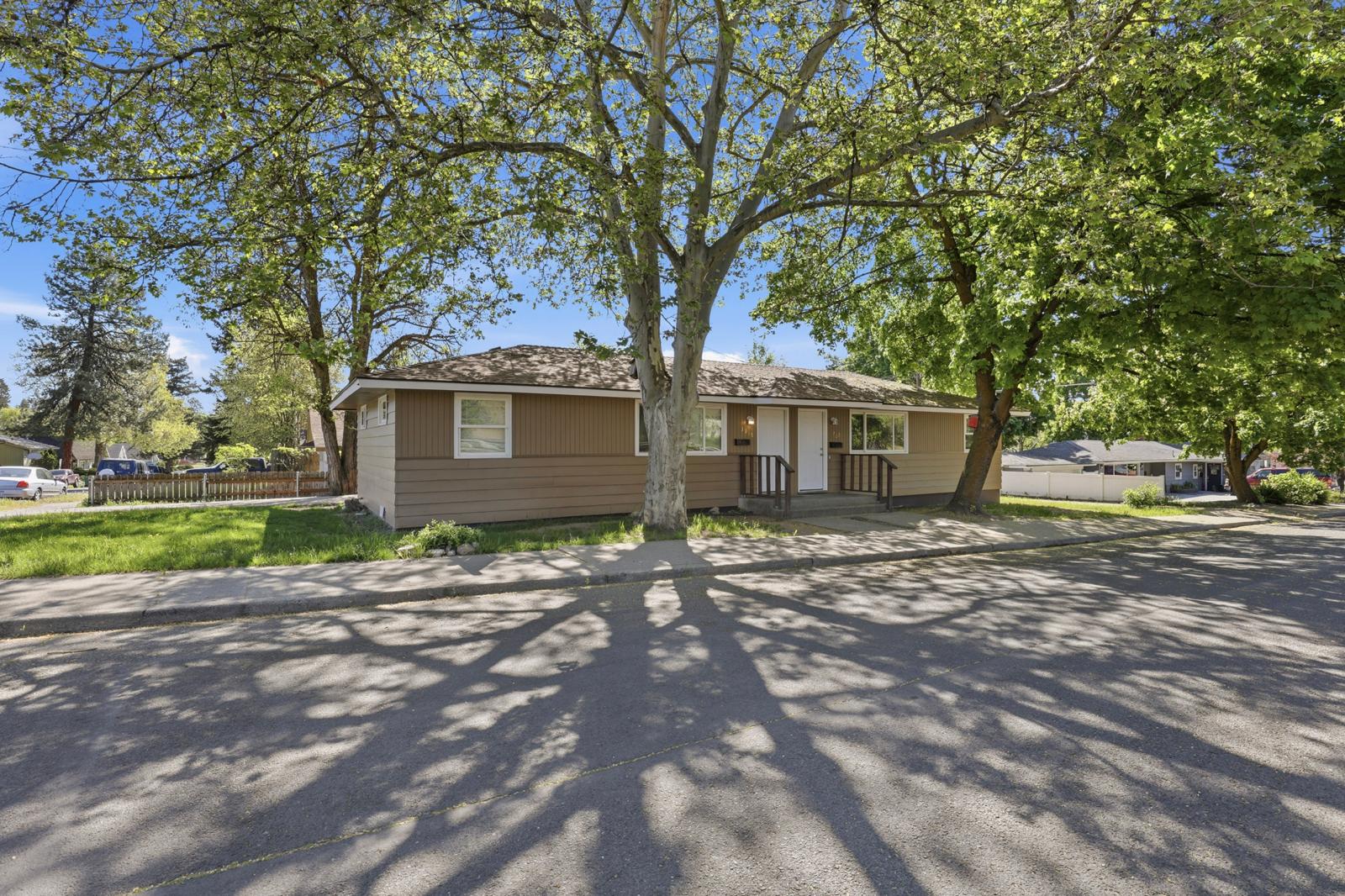 3218 North Maple Street – photo 4