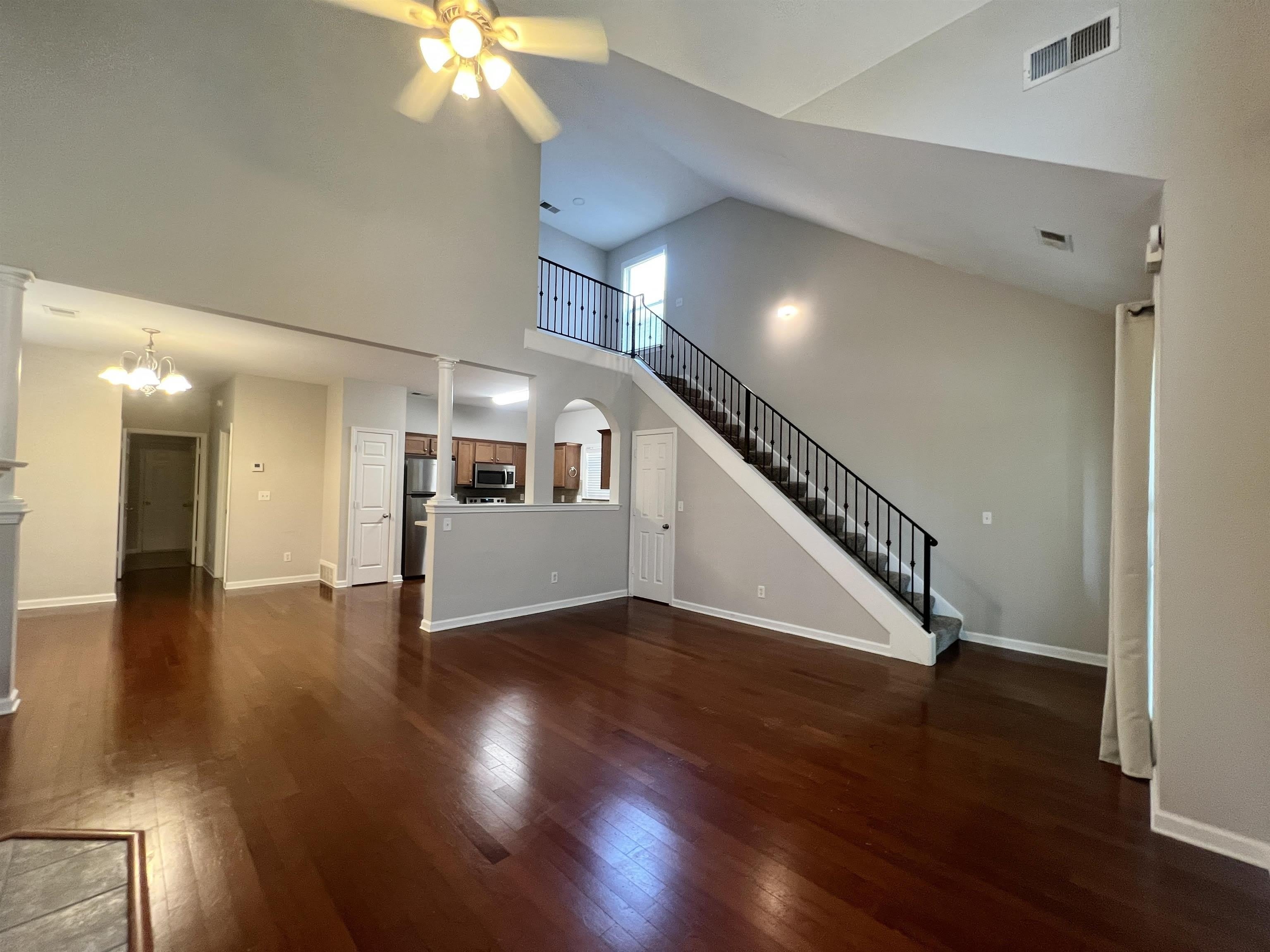 154 ISLAND BLUFF Dr – photo 3