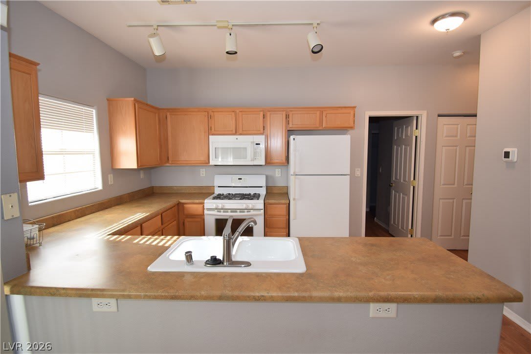 3825 Juno Beach S Street – photo 4