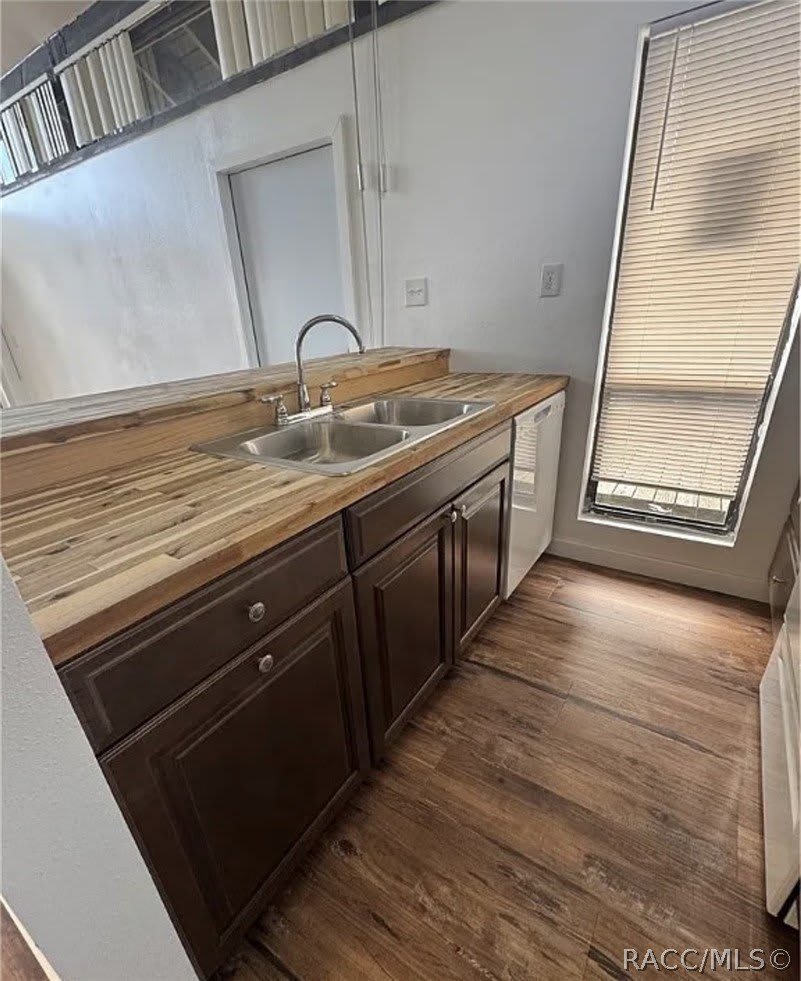 2649 N Seabreeze Point S – photo 4