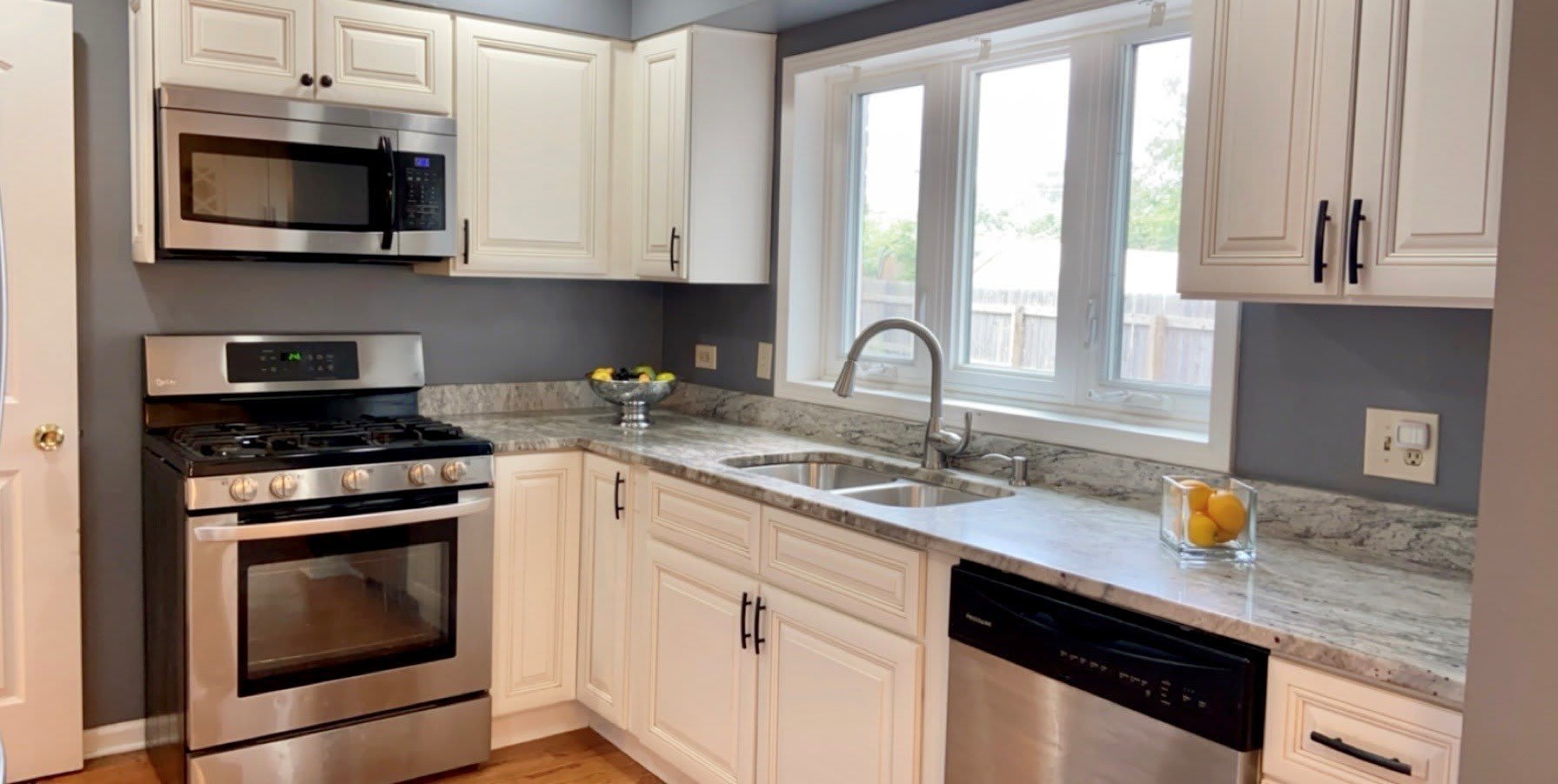 2145 Cedar Court – photo 3