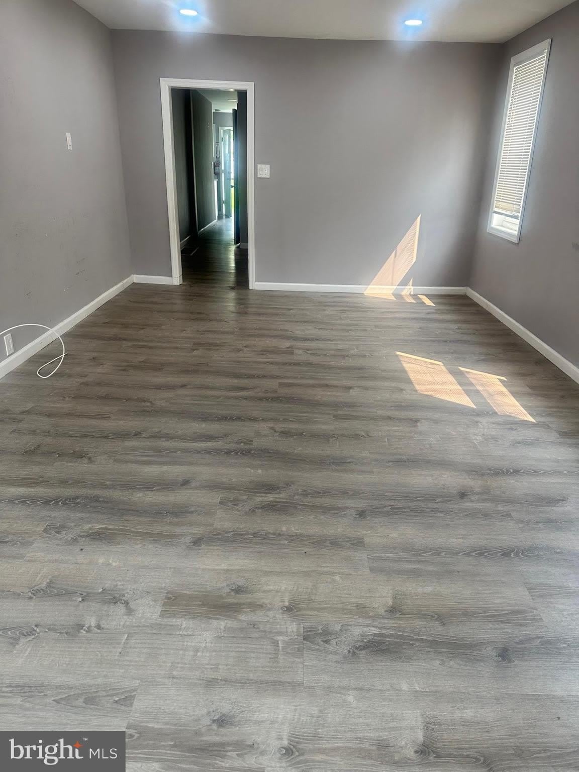 101 W BUCK Street – photo 2